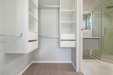 Photo of property in 36 Whakairo Crescent, Gulf Harbour, Whangaparaoa, 0930