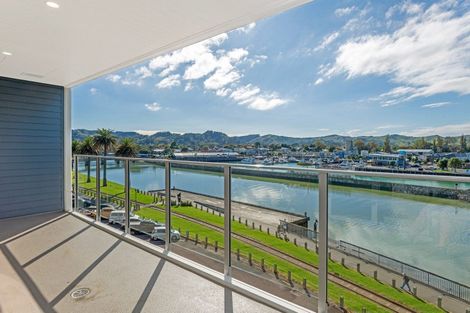 Photo of property in Marina View Apartments, 305/4 Reads Quay, Gisborne, 4010