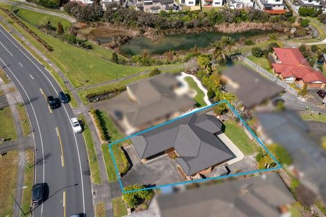 Photo of property in 29 Hugh Green Drive, Pinehill, Auckland, 0632