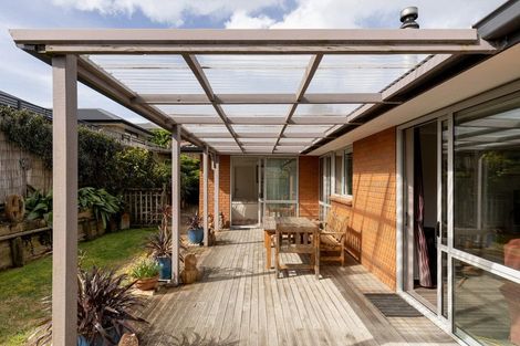 Photo of property in 5 Olive Close, Omokoroa, 3114