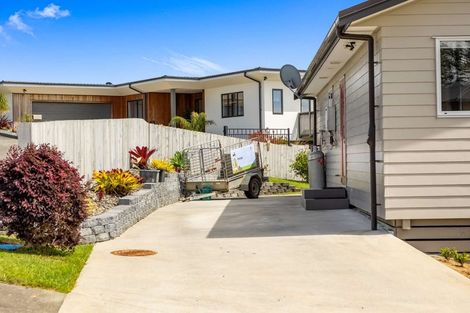 Photo of property in 16 Midgard Road, Coopers Beach, 0420