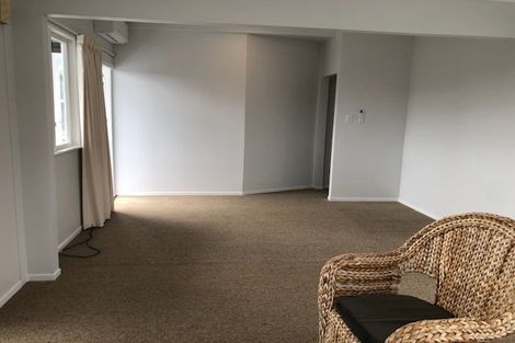 Photo of property in 111 Golf Road, Paraparaumu Beach, Paraparaumu, 5032