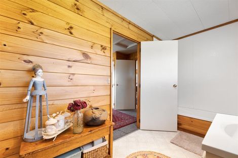 Photo of property in 26 Te Awhe Road, Maketu, 3189