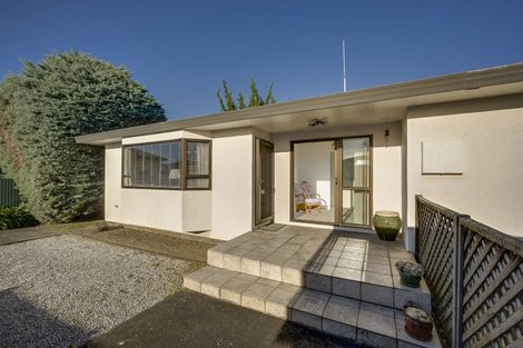 Photo of property in 2/290 Kennedy Road, Onekawa, Napier, 4110