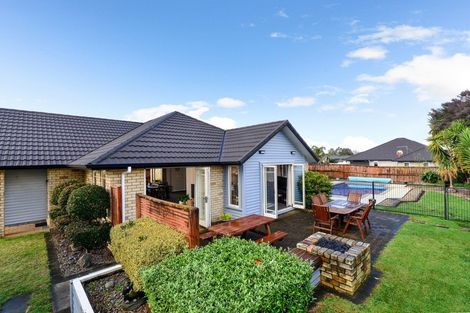 Photo of property in 14 Rosewood Court, Huntington, Hamilton, 3210