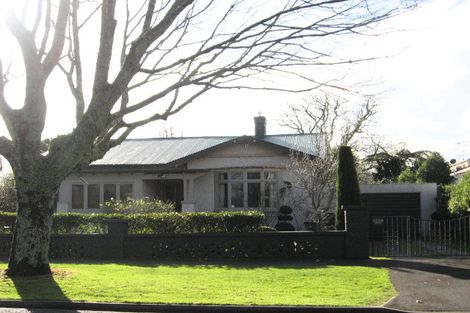 Photo of property in 3 Gillies Avenue, Claudelands, Hamilton, 3214