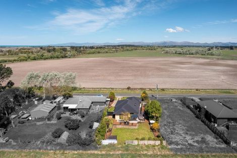 Photo of property in 453 Kainga Road, Brooklands, Christchurch, 8083