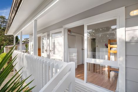 Photo of property in 99 Oaktree Avenue, Browns Bay, Auckland, 0630