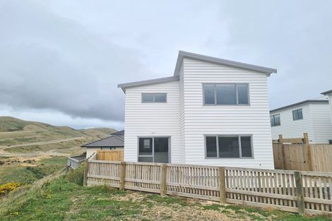 Photo of property in 128 Melksham Drive, Churton Park, Wellington, 6037