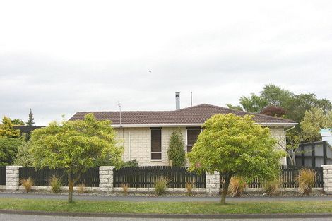 Photo of property in 18 Ingrid Street, Parklands, Christchurch, 8083