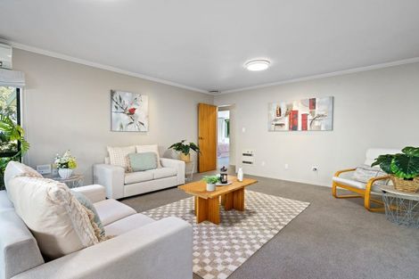 Photo of property in 24 Taylor Street, Cambridge, 3434