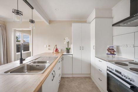 Photo of property in 1 Fleming Crescent, Maraenui, Napier, 4110