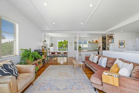Photo of property in 29 Puriri Street, Hilltop, Taupo, 3330