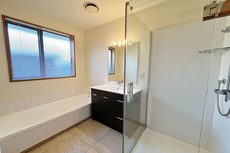 Photo of property in 82 Middleton Road, Upper Riccarton, Christchurch, 8041