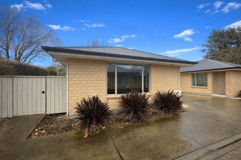 Photo of property in 42 Thackeray Place, Waltham, Christchurch, 8023