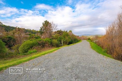 Photo of property in 172 Akatarawa Road, Birchville, Upper Hutt, 5018