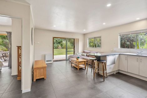 Photo of property in 43 Whangarei Heads School Road, Whangarei Heads, Whangarei, 0174
