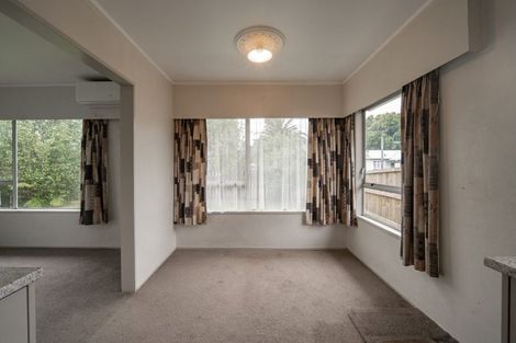 Photo of property in 15 Ellicott Road, Nawton, Hamilton, 3200