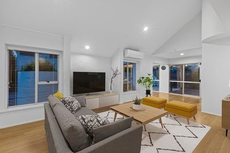 Photo of property in 41a Maygrove Drive, Orewa, 0931