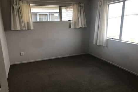 Photo of property in 13 Bushpark Place, Flat Bush, Auckland, 2016