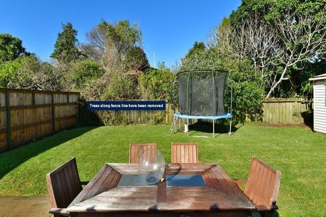 Photo of property in 2/92 Florence Avenue, Orewa, 0931