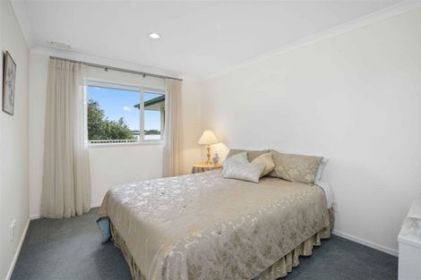 Photo of property in 114g Sandspit Road, Waiuku, 2123