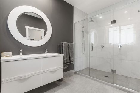 Photo of property in 104 Foster Road, Kumeu, 0891