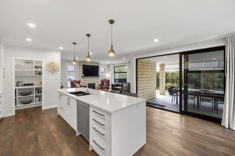 Photo of property in 14 Bronte Place, Leamington, Cambridge, 3432