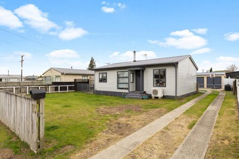 Photo of property in 15 Baberton Street, Tokoroa, 3420