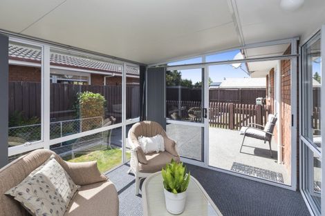 Photo of property in 18 Moffett Street, Islington, Christchurch, 8042