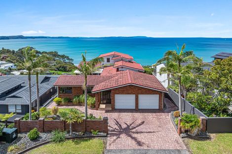 Photo of property in 8 Durness Place, Red Beach, 0932