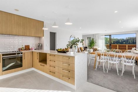 Photo of property in 33 Oakum Road, Whitby, Porirua, 5024