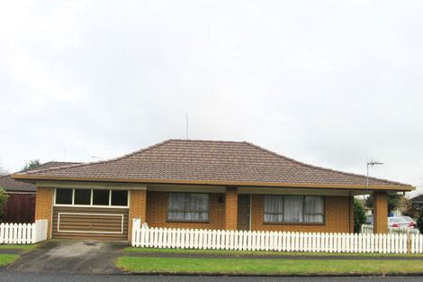 Photo of property in 5/16 King Edward Avenue, Papakura, 2110