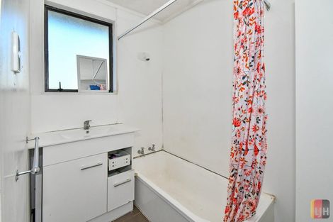 Photo of property in 67b Redcrest Avenue, Red Hill, Papakura, 2110