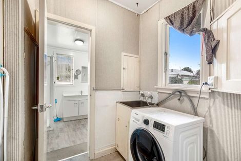 Photo of property in 127 Linton Street, West End, Palmerston North, 4410