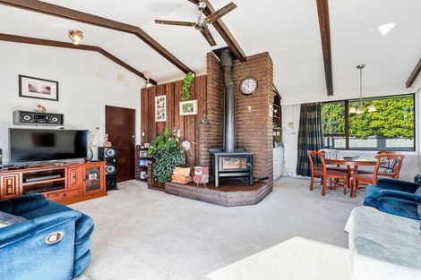 Photo of property in 21 Montague Street, Islington, Christchurch, 8042