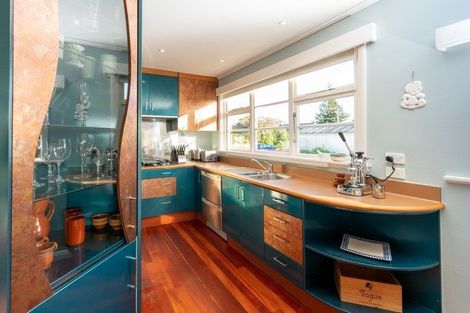 Photo of property in 59 Manly Street, Paraparaumu Beach, Paraparaumu, 5032