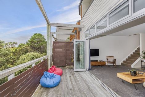 Photo of property in 59u2 Mortimer Terrace, Brooklyn, Wellington, 6021