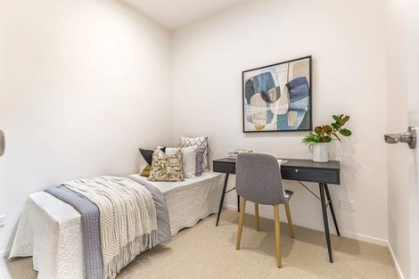 Photo of property in 35 Lawson Creek Street, Massey, Auckland, 0614