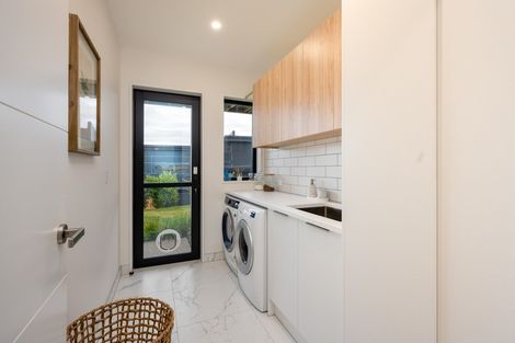 Photo of property in 9 Barclay Place, Wanaka, 9305