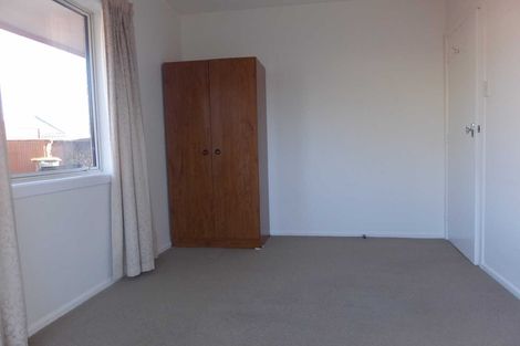 Photo of property in 11 Powell Crescent, Ilam, Christchurch, 8041