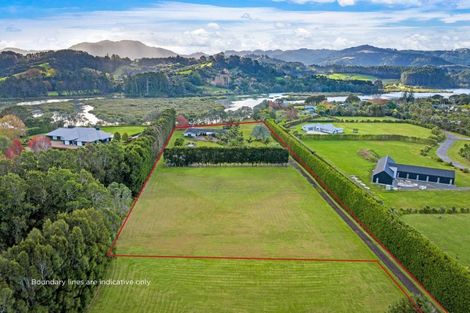Photo of property in 273 Point Wells Road, Point Wells, 0986