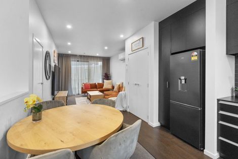 Photo of property in 17 Kamahi Place, Paraparaumu, 5032