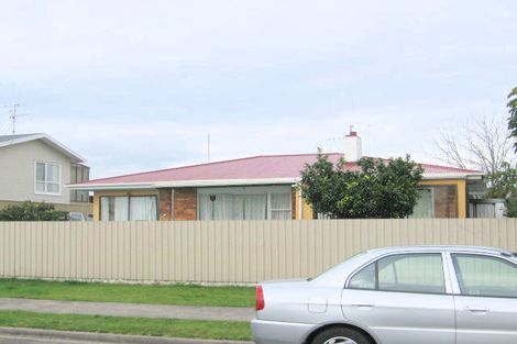 Photo of property in 8a Kulim Avenue, Otumoetai, Tauranga, 3110