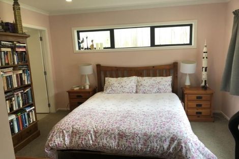 Photo of property in 11 Jack Vaughan Grove, Wainuiomata, Lower Hutt, 5014