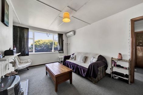 Photo of property in 28 Waihi Road, Hawera, 4610