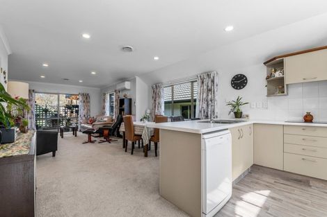 Photo of property in 285 Vaughan Road, Owhata, Rotorua, 3010