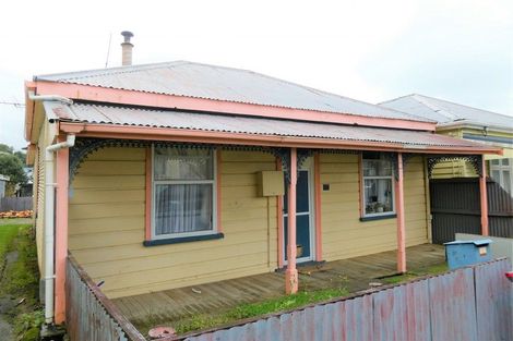 Photo of property in 16 Threadneedle Street, Greymouth, 7805