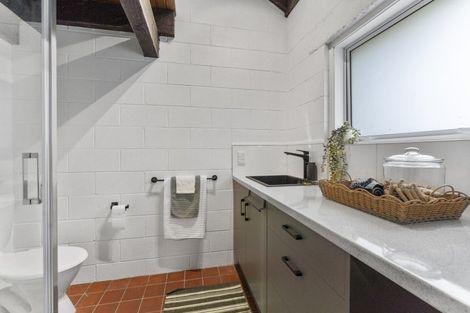 Photo of property in 1a Arthur Street, Paraparaumu Beach, Paraparaumu, 5032