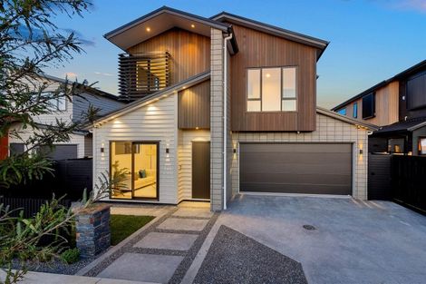 Photo of property in 15 Toanui Road, Hobsonville, Auckland, 0616